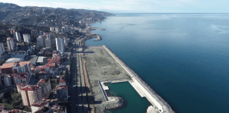 Karadeniz’de Sosyal Alan İçin Deniz’de Yapılan Dolgu Çalışmaları Tamamlandı