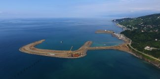 Rize havalimanı kesintisiz devam ediyor