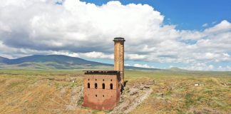 Anadolu’nun ilk Türk camisi Ebu’l Menuçehr Camii restore edilecek menuçehr cami